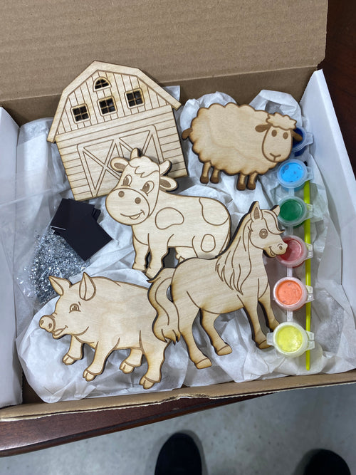 Farm Themed Magnet Paint Kit for Kids. Painted Farm Animals Magnets.