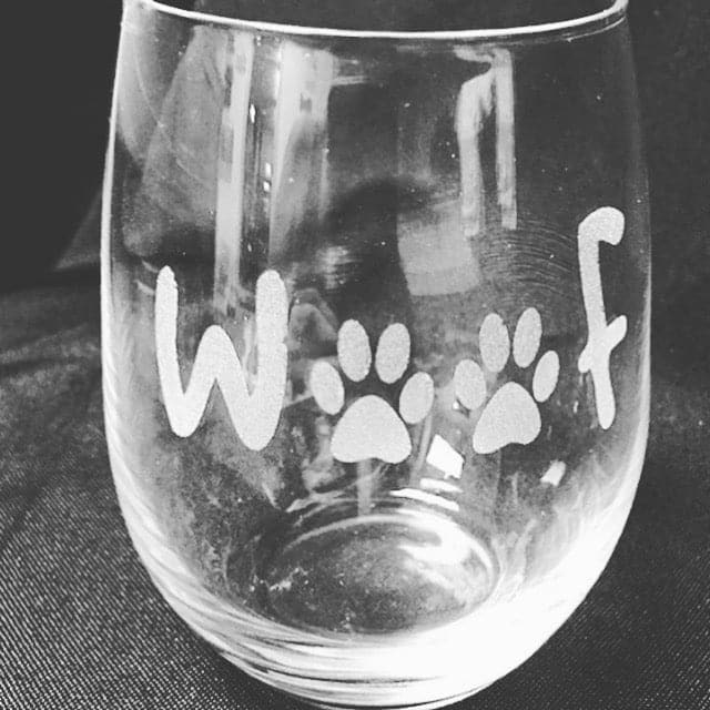 Stemless Wine Glass with Paw Prints and Woof - C & A Engraving and Gifts