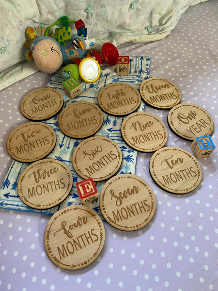 Monthly Birth Milestones Wooden Markers. Monthly Baby Photos. Circle Birth Months. - C & A Engraving and Gifts