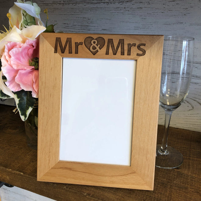Wedding Photo Frame Personalized. Mr and Mrs Picture Frame. - C & A Engraving and Gifts