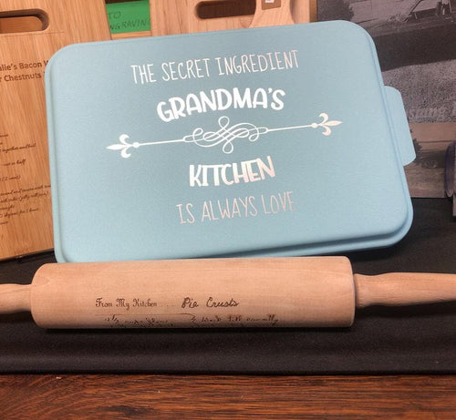 Personalized Aluminum Baking Pan with Lid. Engraved Cake Pan. Grandma Baking Pan. - C & A Engraving and Gifts